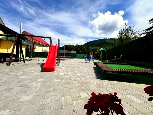 Courtyard play area at Golden Lemon